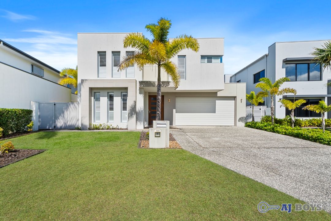 001_Open2view_ID920944-7643_Fairway_Boulevard.jpg